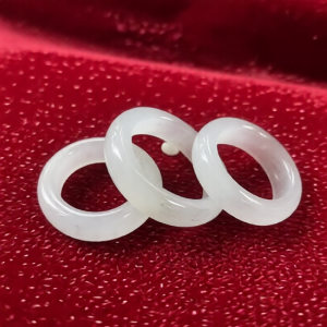 Natural jade pure white ring